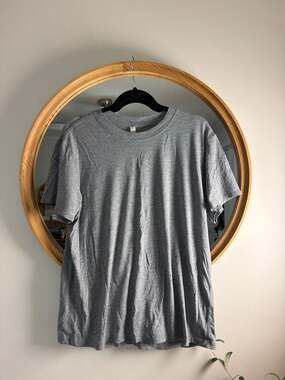 Lululemon Love Tee Gray Crew Neck Short Sleeve T-Shirt Size 6